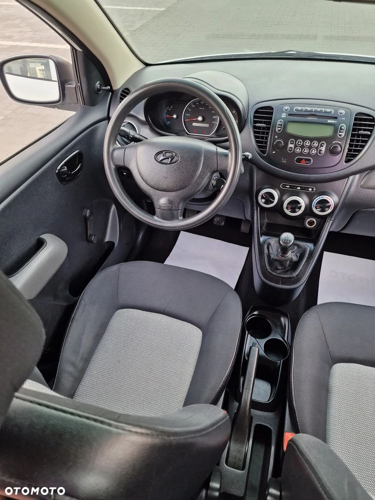 Hyundai i10 1.1 Premium - 19