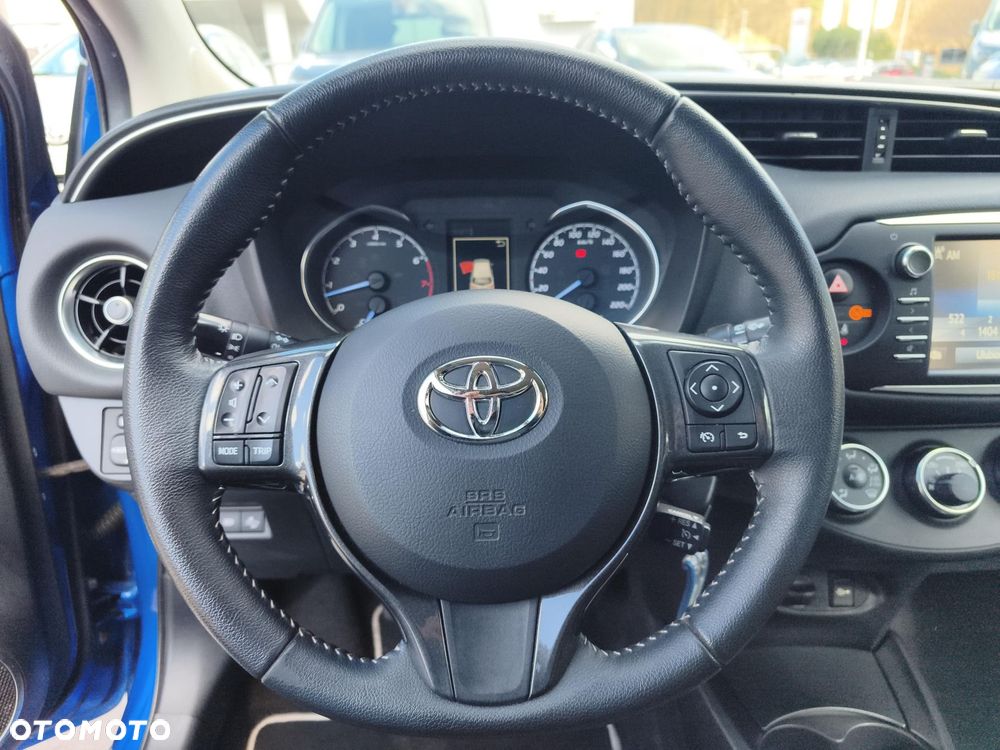 Toyota Yaris - 17