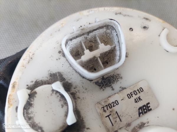 Bomba / Boia Combustivel  Toyota Corolla Verso (Zer_, Zze12_, R1_) - 4