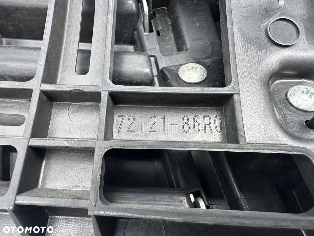 SUZUKI VITARA 3 III LIFT 2018- ATRAPA GRILL WSPORNIK CHROM LOGO ORYGINAŁ OE - 13