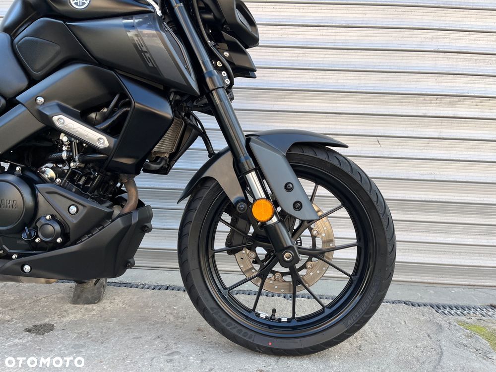 Yamaha MT - 19