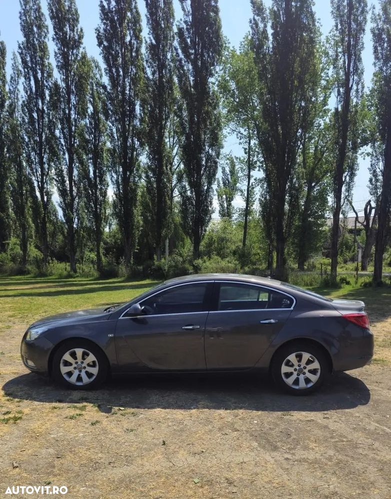 Opel Insignia - 2