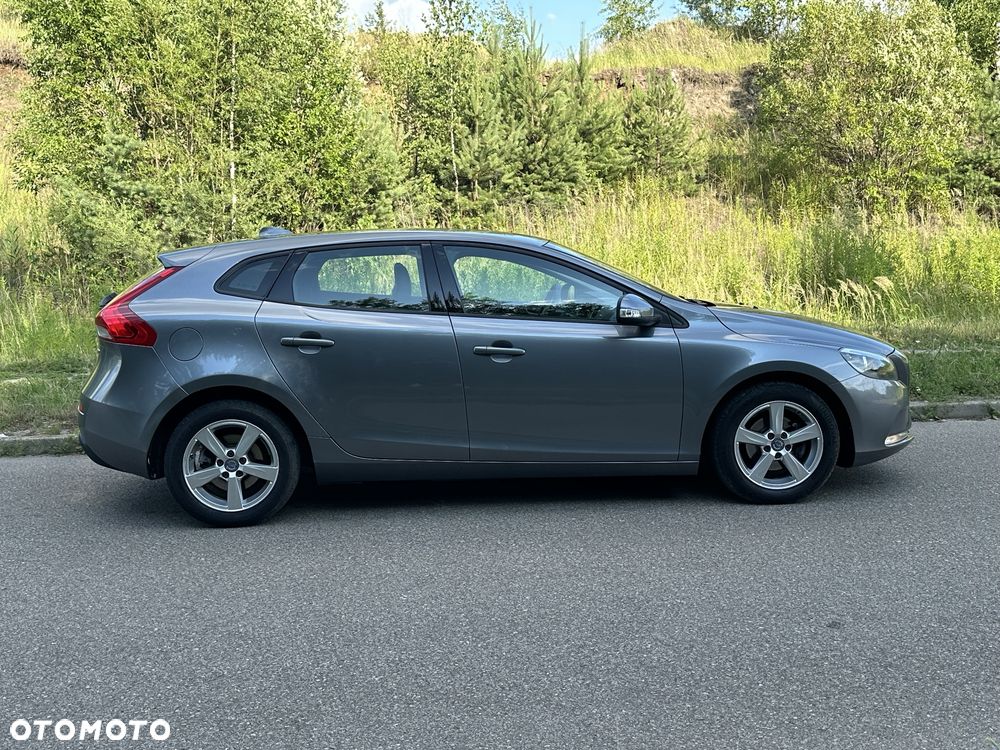 Volvo V40 - 4