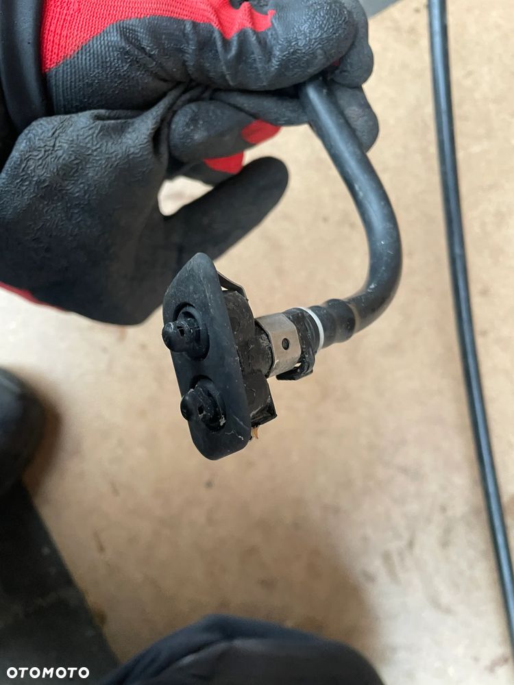 spryskiwacz dysza reflektora lampy lewa prawa wąż bmw e39 om bmw 8360661 - 4