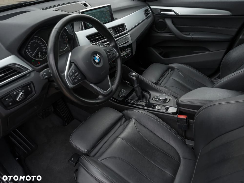 BMW X1 sDrive18d xLine sport - 25
