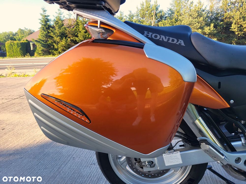 Honda XL - 16
