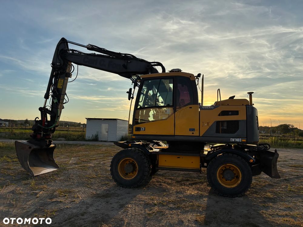 Volvo EW140D - 6