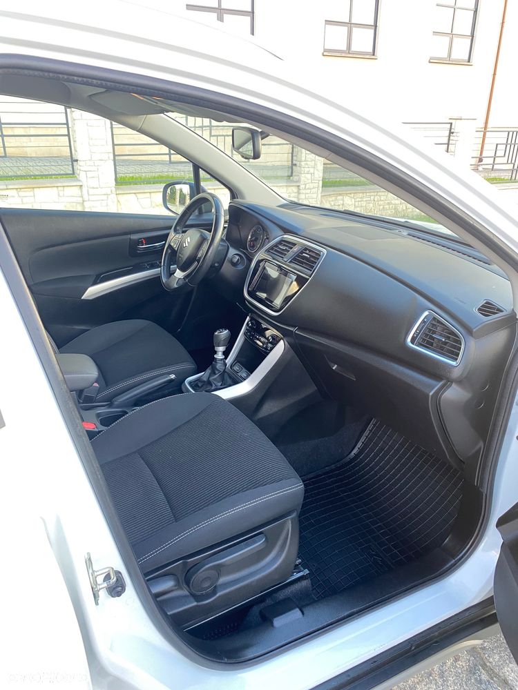 Suzuki SX4 S-Cross 1.4 Boosterjet Hybrid Allgrip Comfort+ - 14