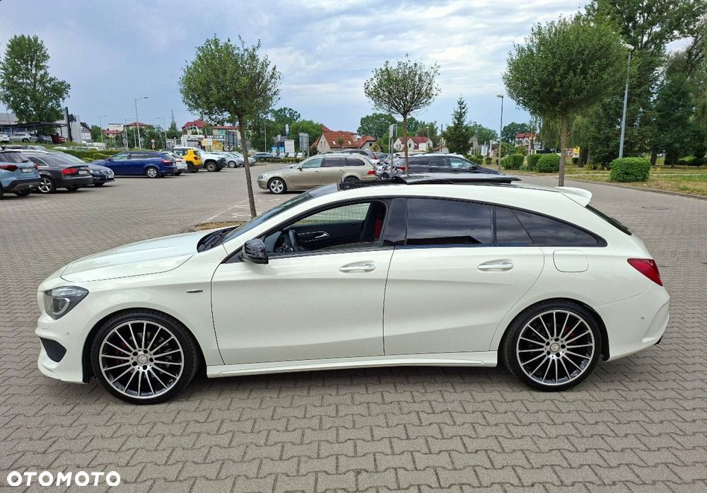 Mercedes-Benz CLA - 13