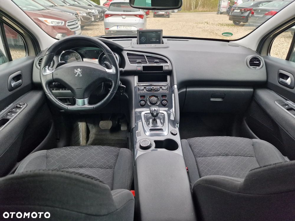 Peugeot 3008 - 12