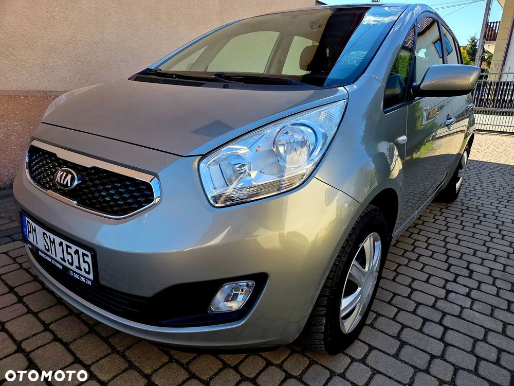 Kia Venga - 11