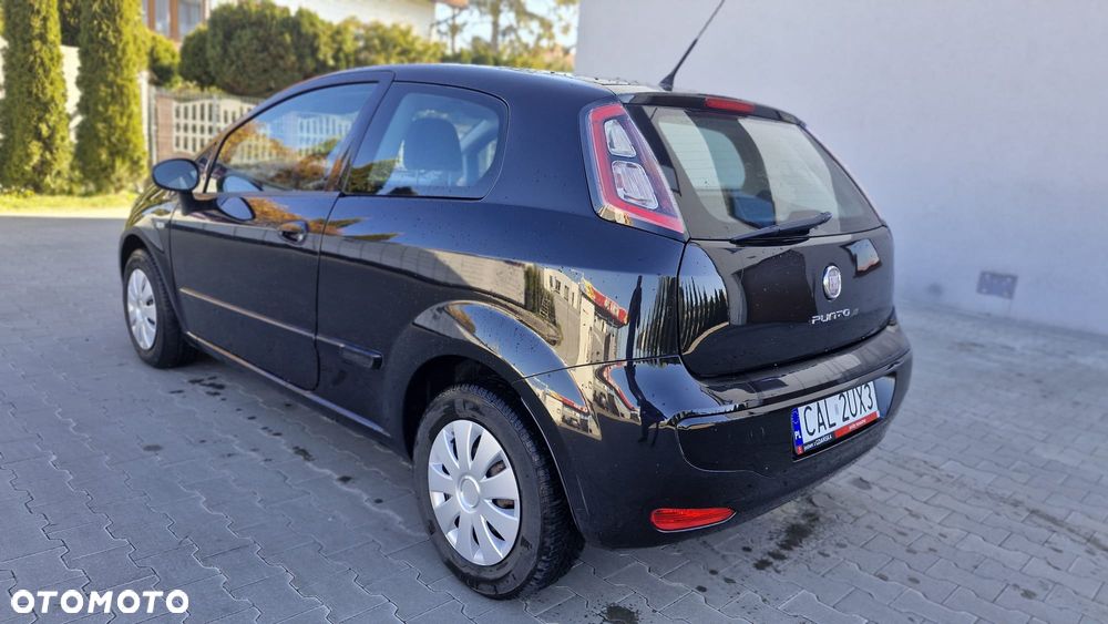 Fiat Punto 1.4 Easy S&S - 3