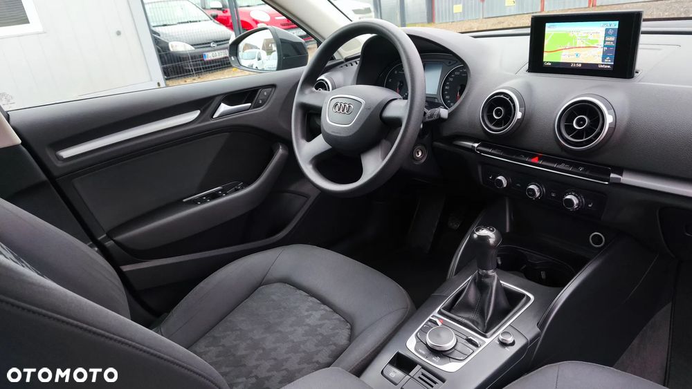 Audi A3 Sportback 1.6 TDI - 25