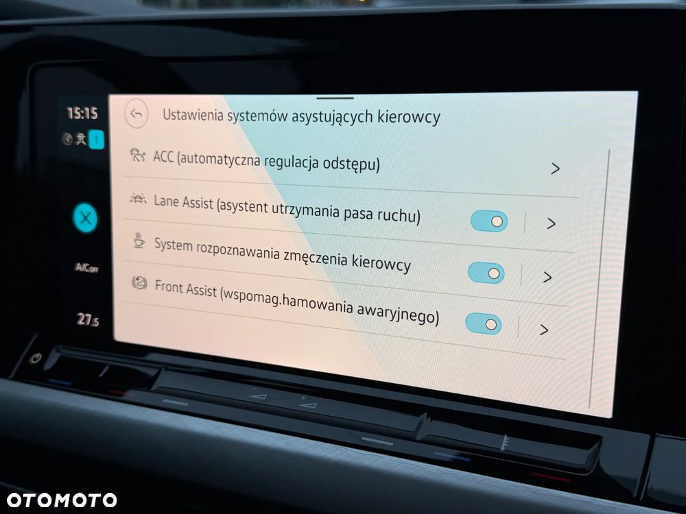 Volkswagen Golf 2.0 TDI SCR DSG Life - 19