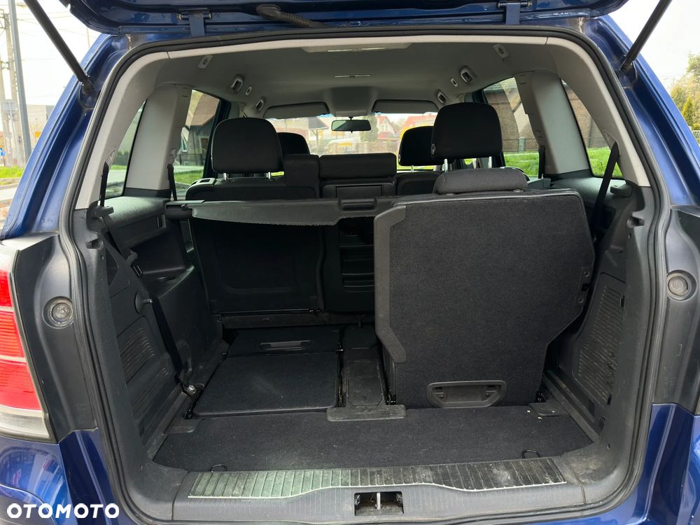 Opel Zafira 1.8 - 16