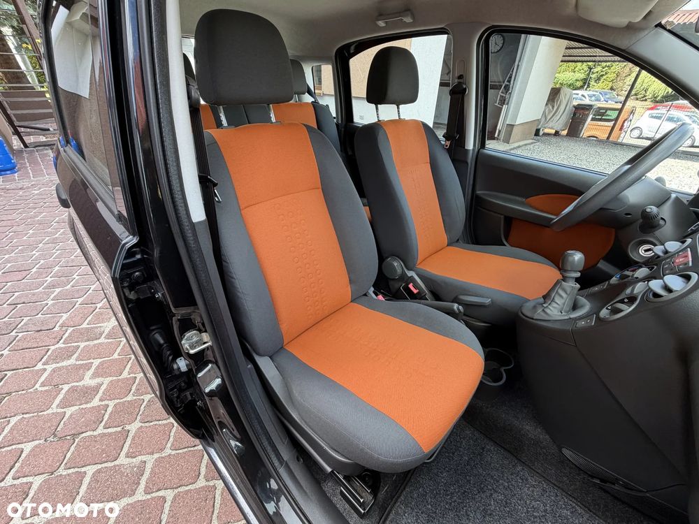 Fiat Panda 1.2 Emotion - 28