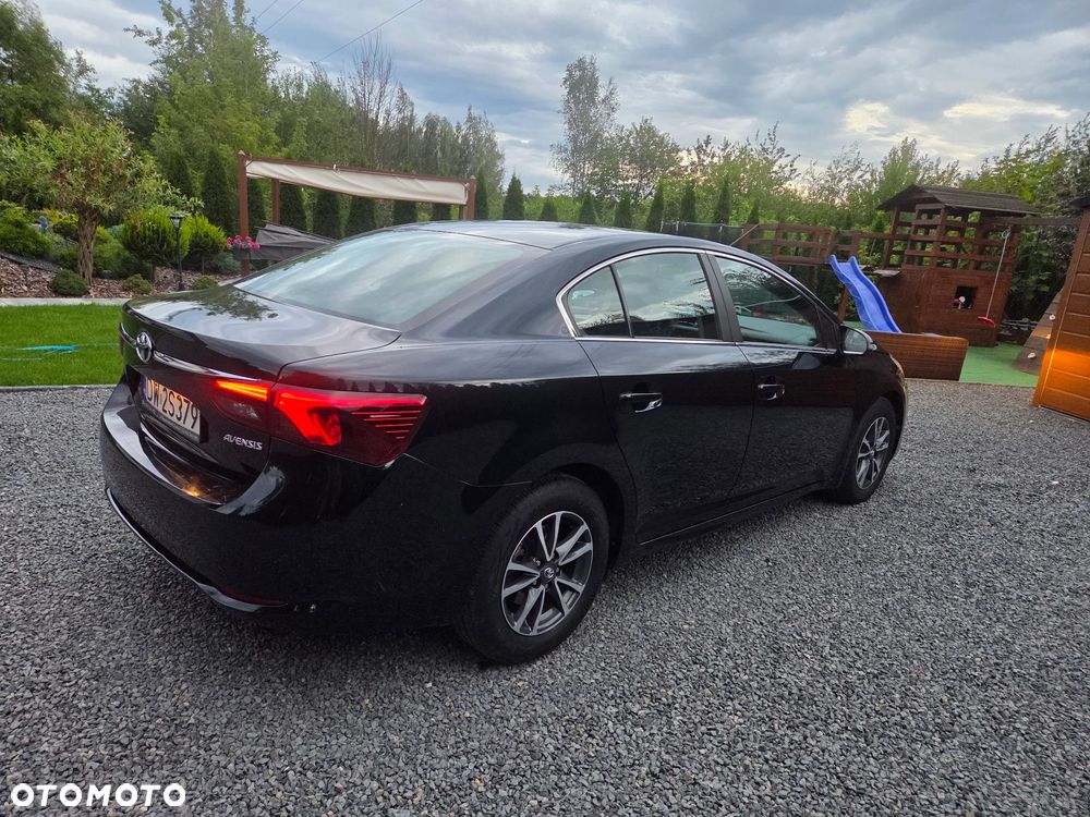 Toyota Avensis 2.0 Premium MS - 13