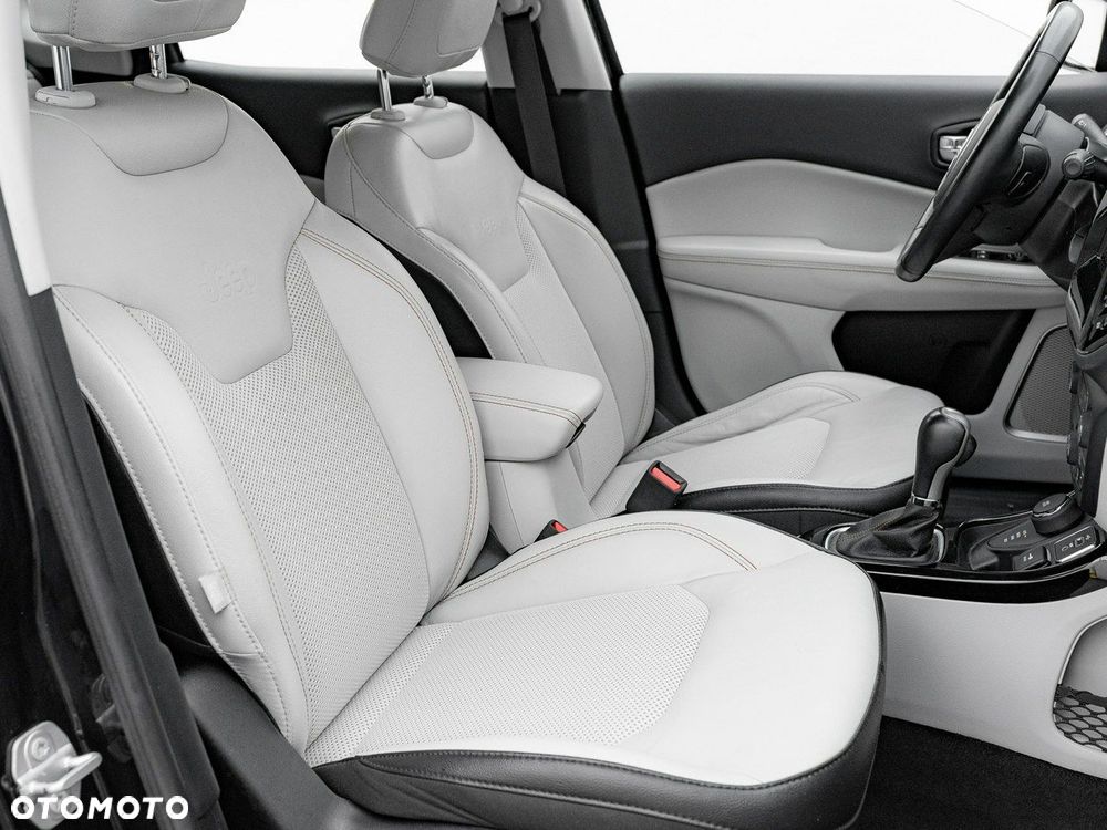 Jeep Compass 1.4 TMair Limited 4WD S&S - 33