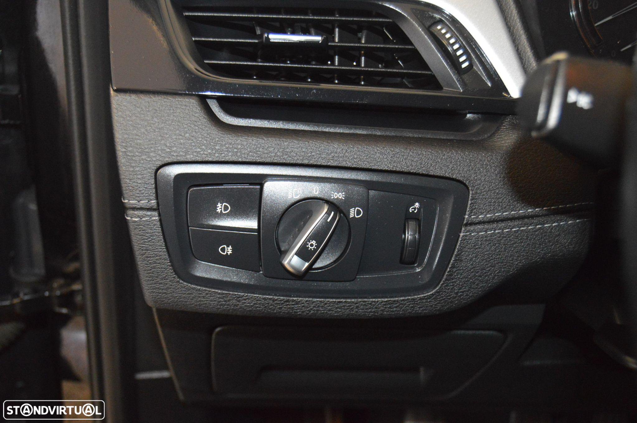 BMW X2 16 d sDrive Advantage - 36