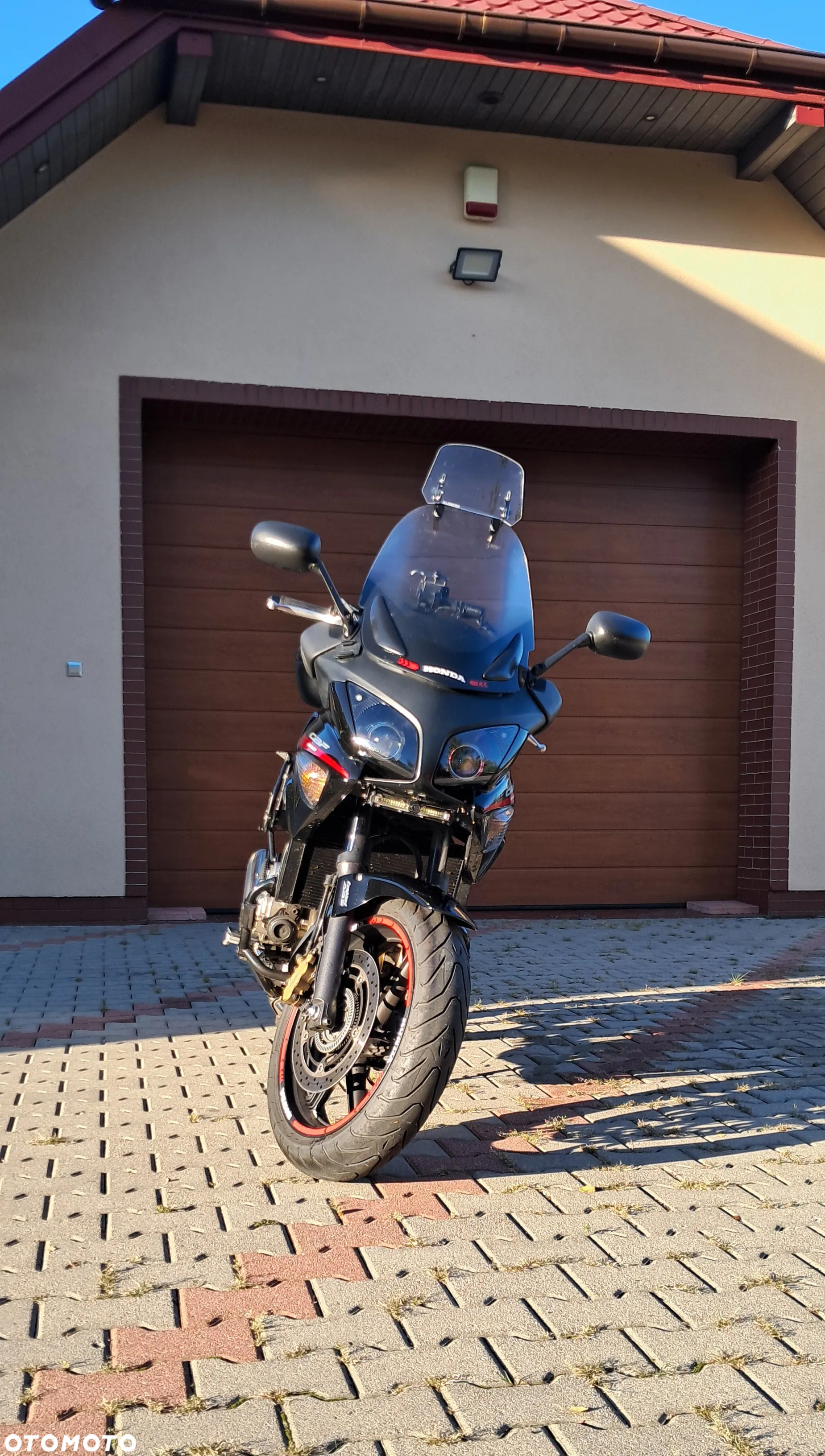 Honda CBF - 20