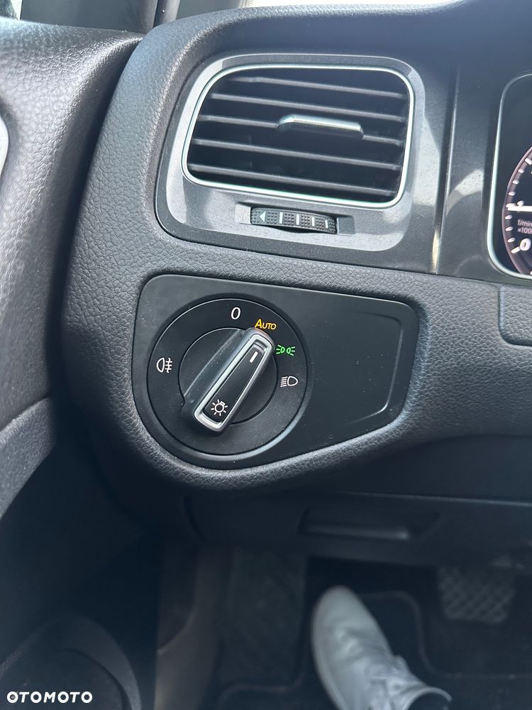 Volkswagen Golf 1.0 TSI (BlueMotion Technology) DSG Comfortline - 22