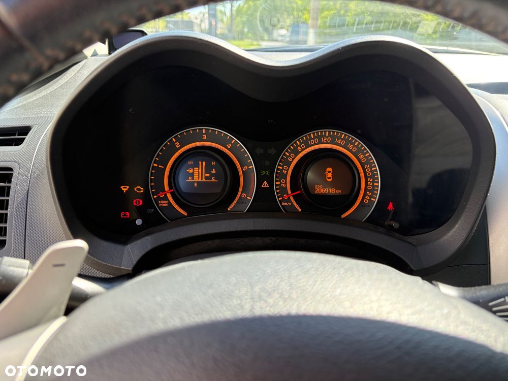 Toyota Auris 1.4 D-4D Luna MM - 8