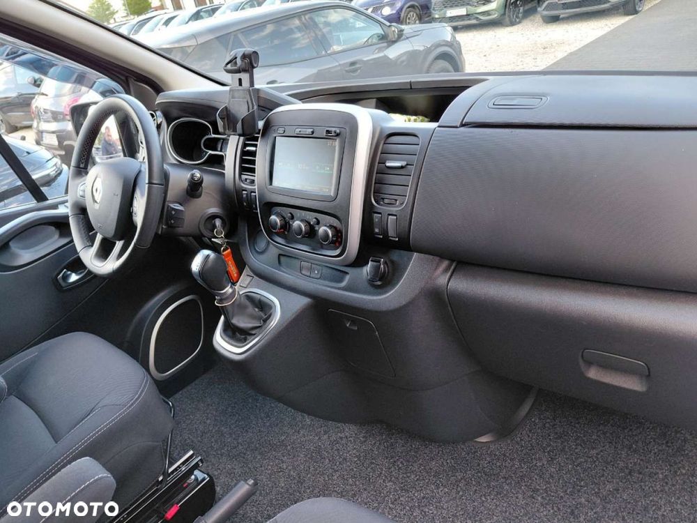 Renault TRAFIC - 30