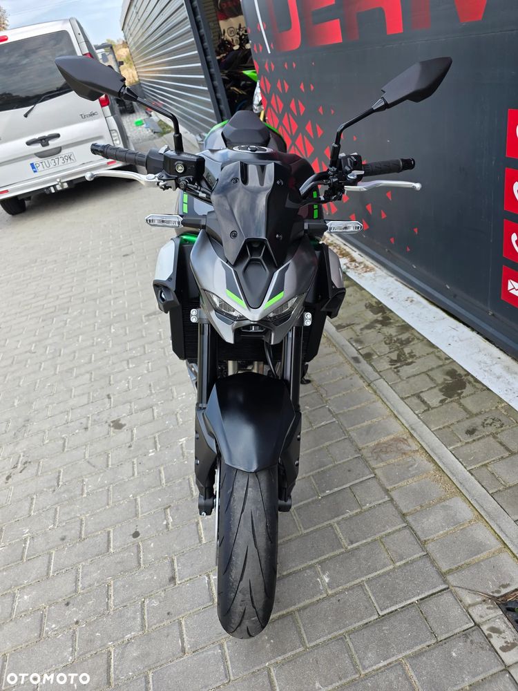 Kawasaki Z 900 - 31