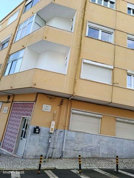 T1 Almada 170 mil - Grande imagem: 2/11