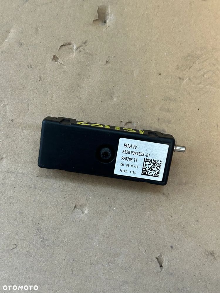 WZMACNIACZ ANTENOWY ANTENY 9389553 5A2AD99 BMW G31 G30 G01 - 1
