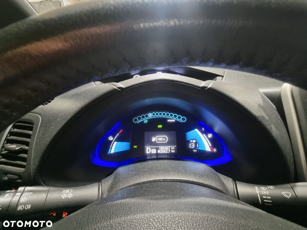 Nissan Leaf 30kWh Acenta - 14