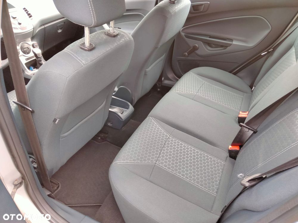 Ford Fiesta 1.25 Celebration - 4