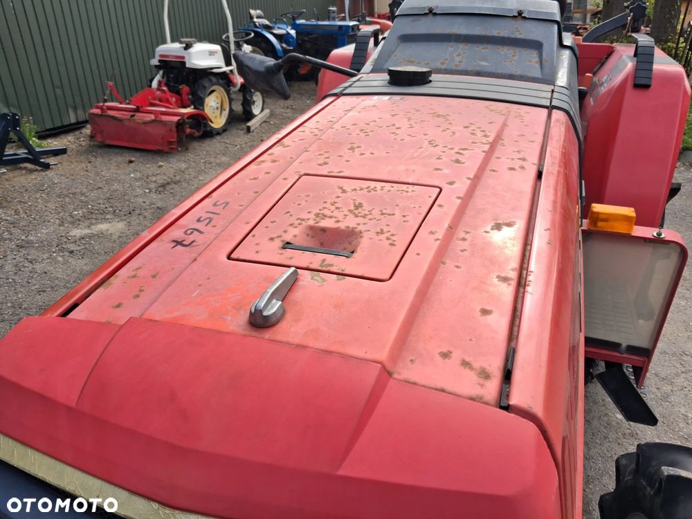 Mitsubishi Mt245 - 4