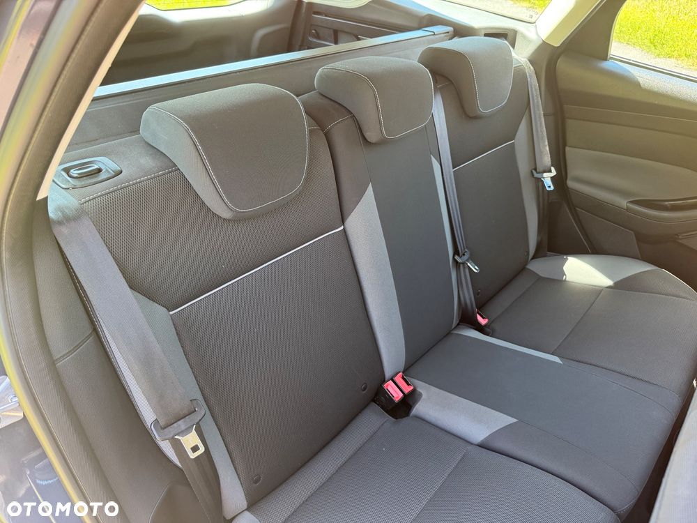 Ford Focus 1.6 Trend - 7