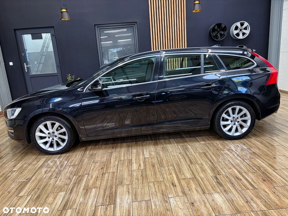 Volvo V60 - 11