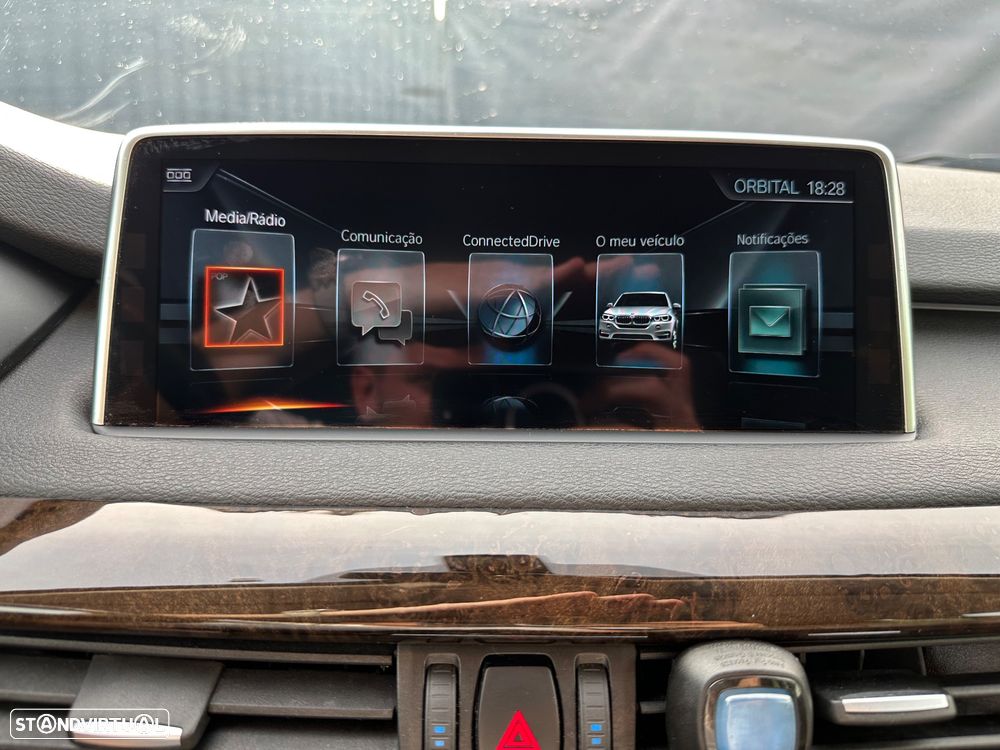 BMW X5 xDrive25d - 17