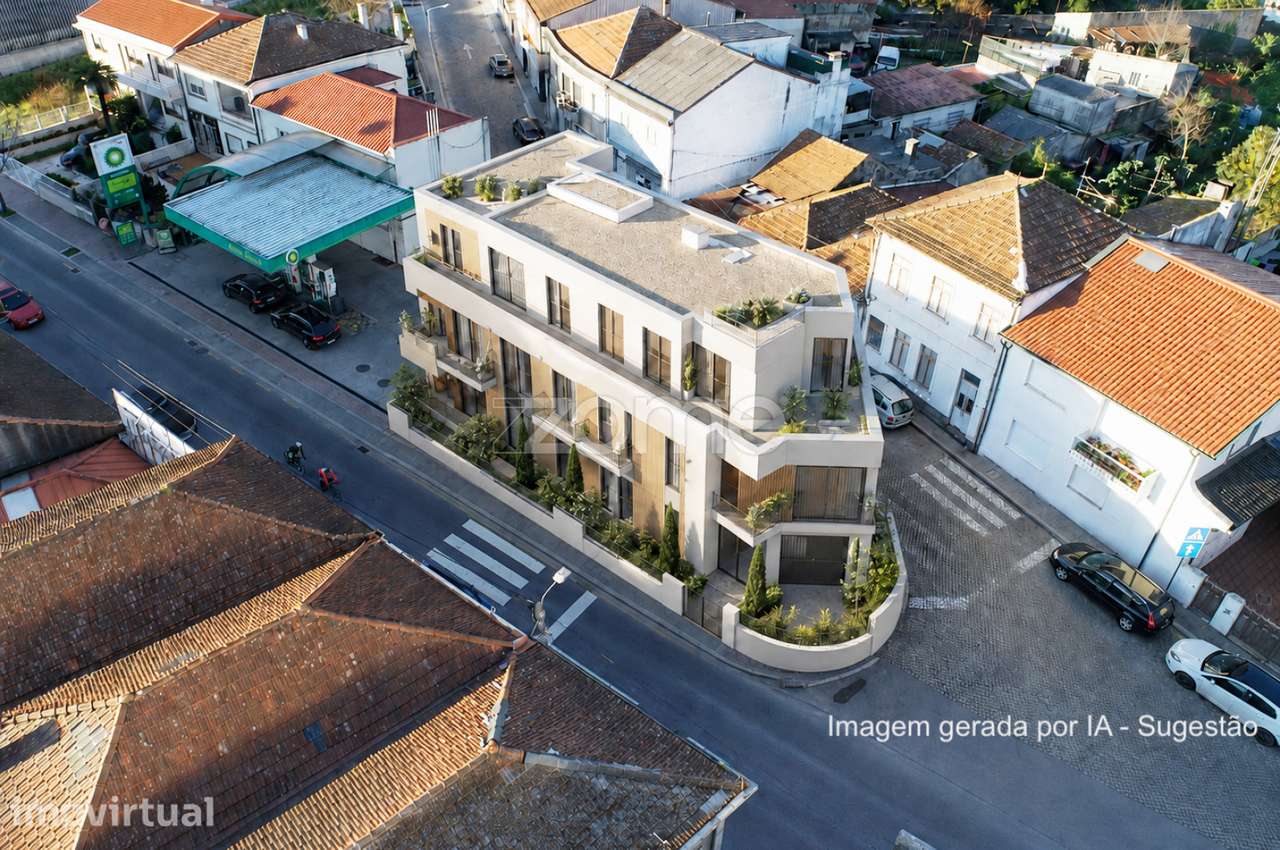 Terreno com 190m2, 3 frentes, Rua D. Afonso Henriques ,1039, Pedrou... - Grande imagem: 4/17