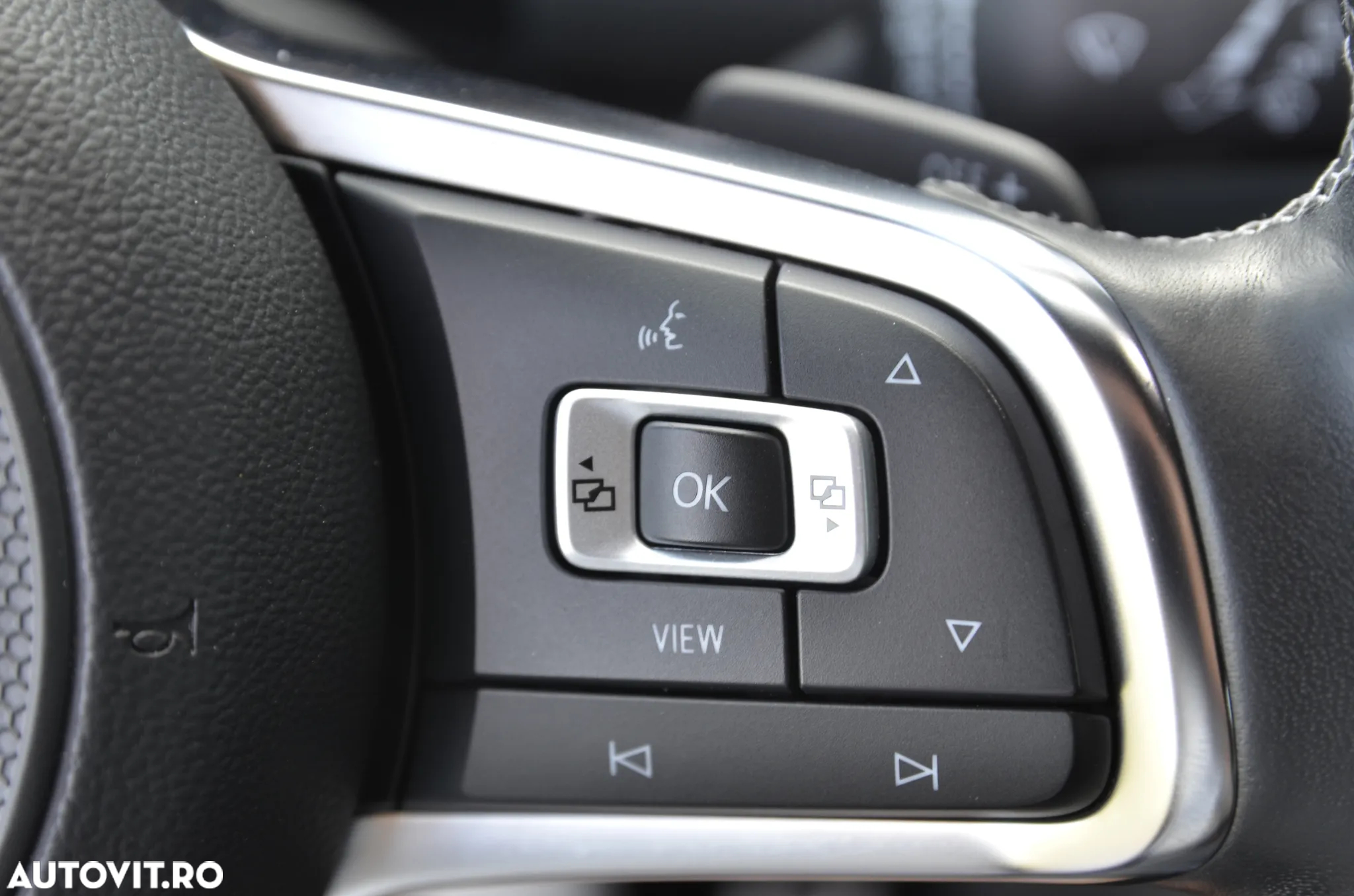 Volkswagen Tiguan Allspace 2.0 TDI SCR 4Motion DSG R-Line - 31
