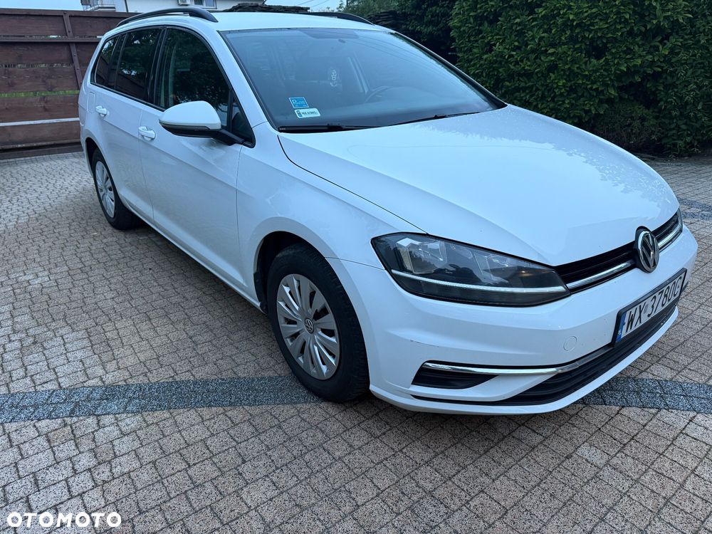 Volkswagen Golf - 9