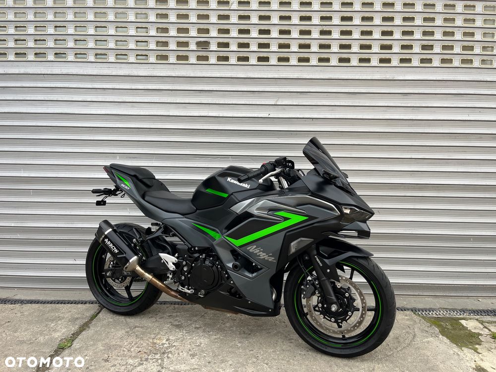 Kawasaki Ninja - 33