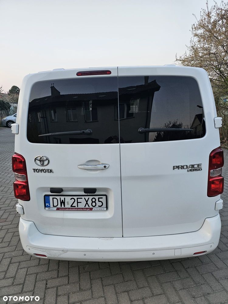Toyota ProAce Kombi D-4D Compact 2,6t - 12