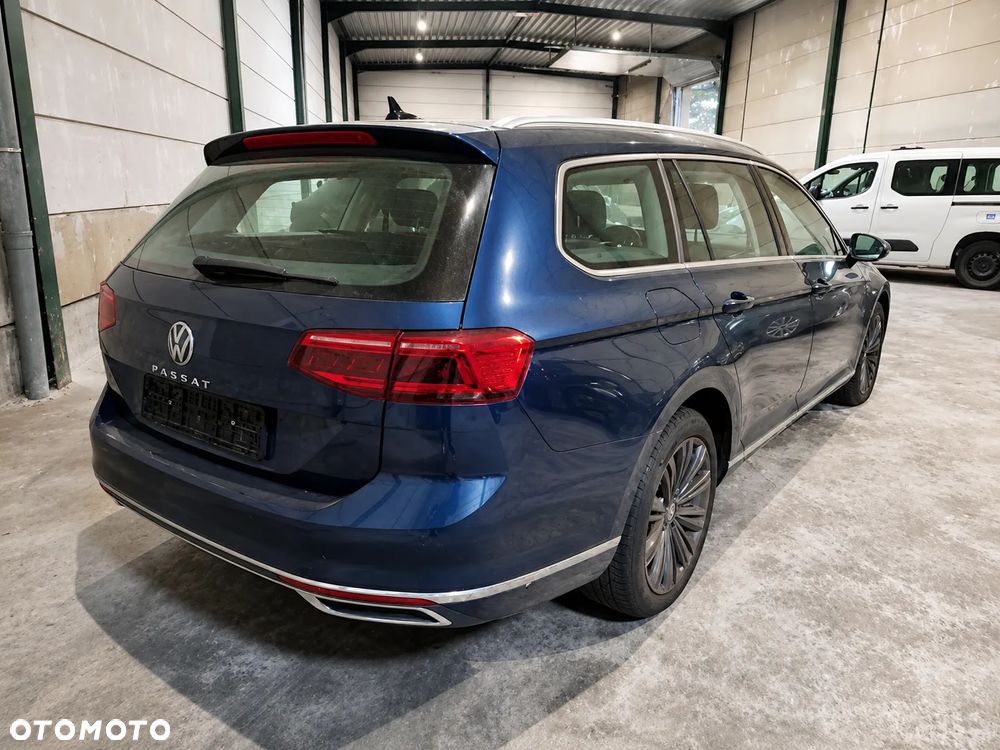 Volkswagen Passat 1.5 TSI EVO Business DSG - 4