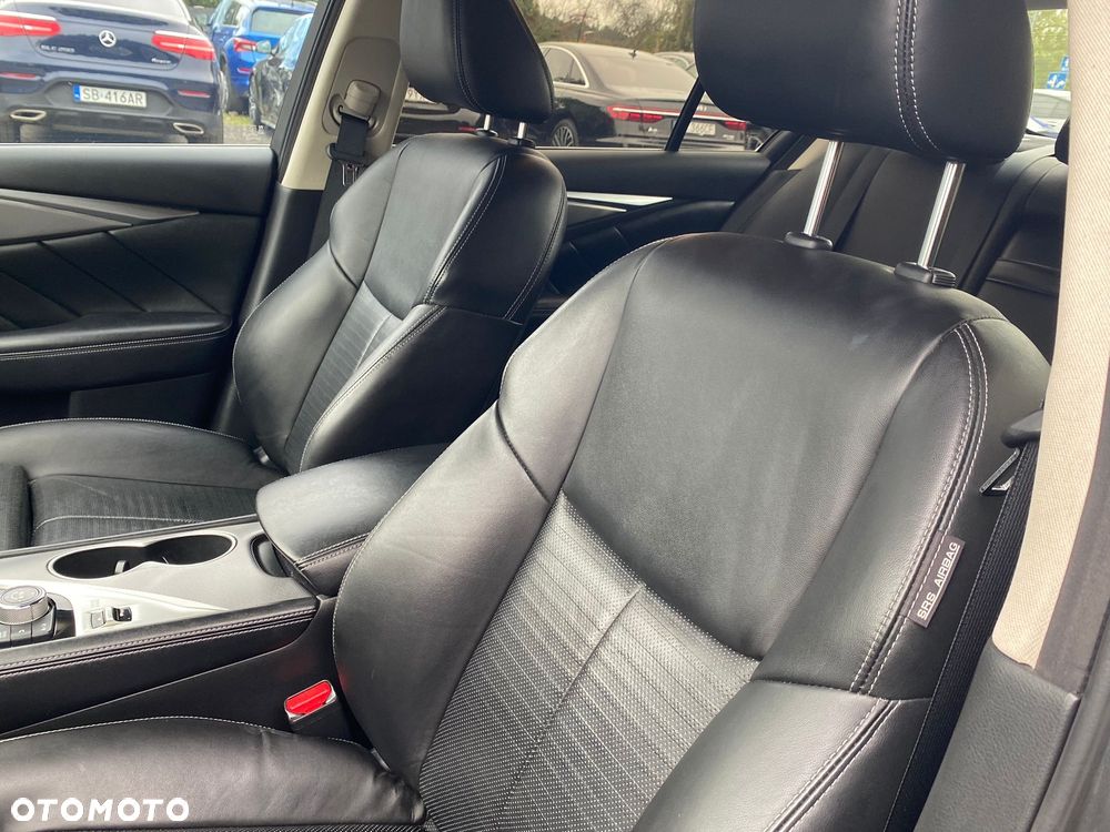 Infiniti Q50 2.0t Premium - 14