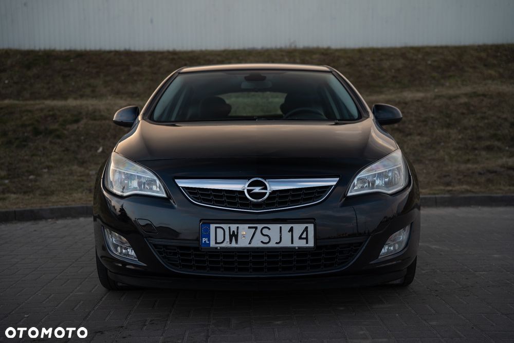 Opel Astra 1.7 CDTI DPF Edition Sport - 2