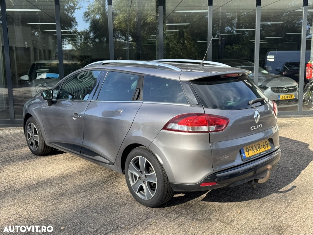 Renault Clio - 5