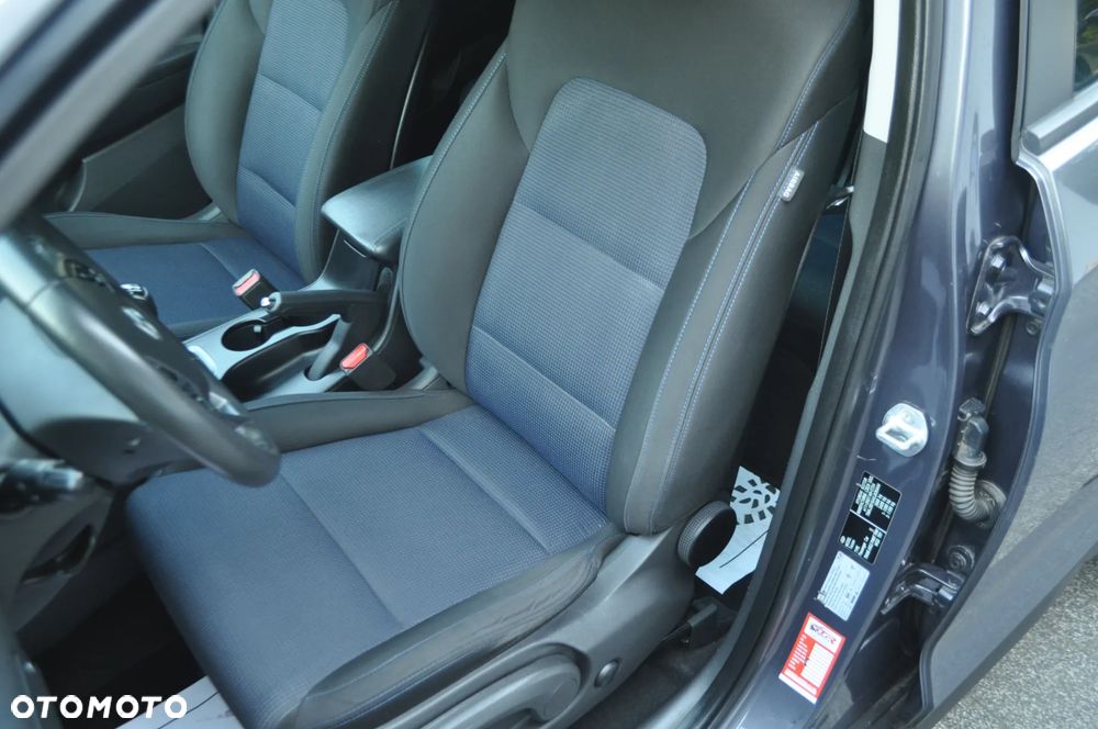 Hyundai Tucson blue 1.7 CRDi 2WD Style - 20