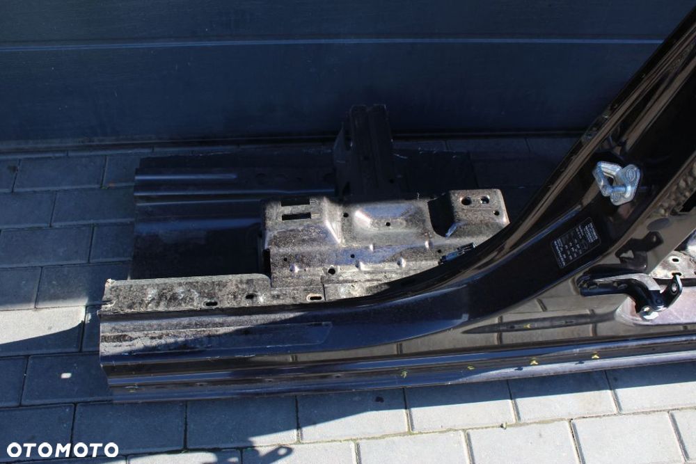 LEWY SŁUPEK PRÓG OPEL ZAFIRA C Z41C - 8