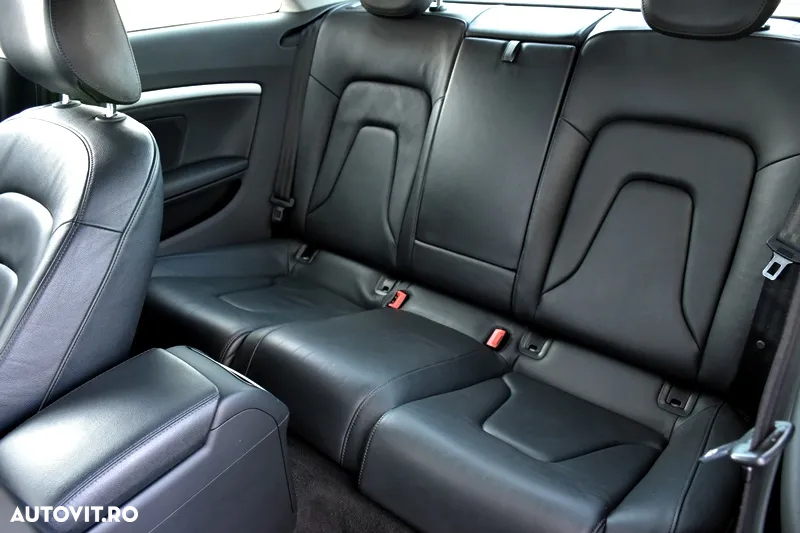 Audi A5 Cabrio 3.0 TDI quattro S-tronic - 11