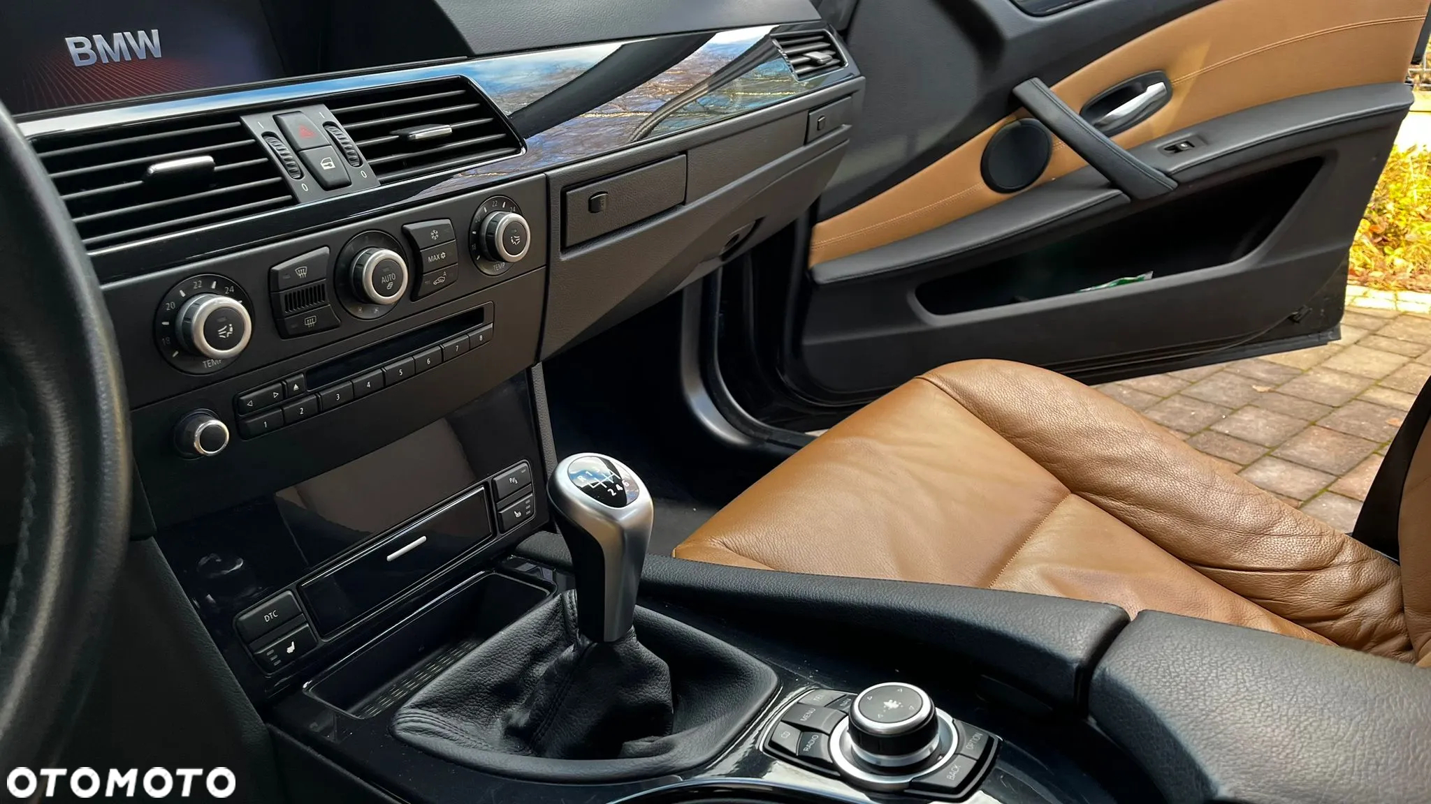 BMW Seria 5 523i Edition Exclusive - 13