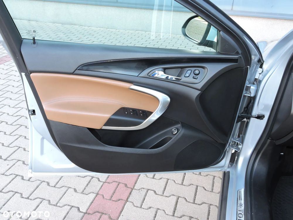 Opel Insignia 2.0 Bi Turbo CDTI 4x4 - 27